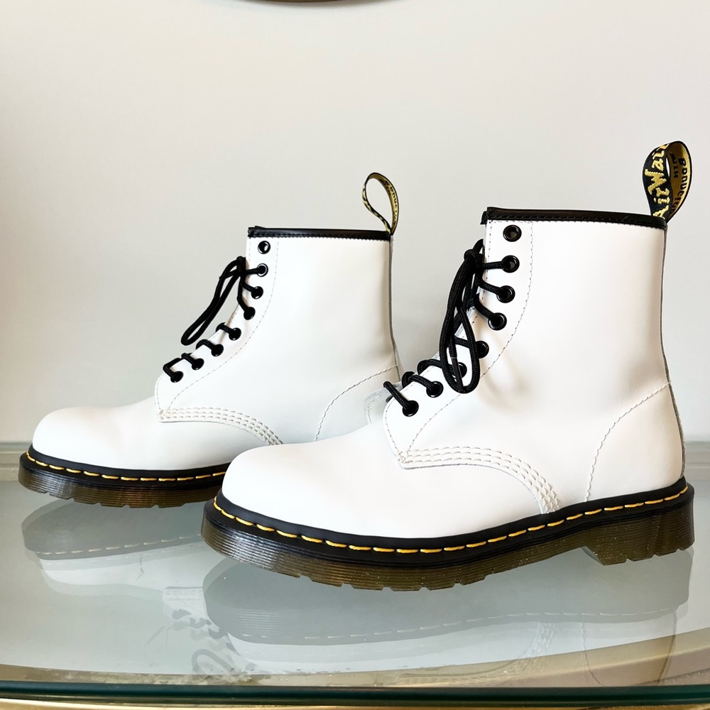 Dr. Martens 1460 Smooth Leather White Boots Size 8